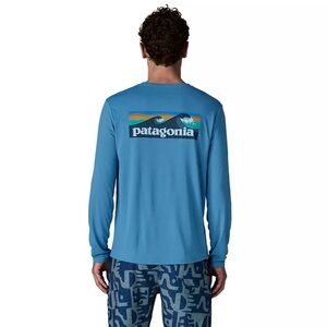 Patagonia Men's Long Sleeve UPF 50  Sun Shirt in Sky Blue